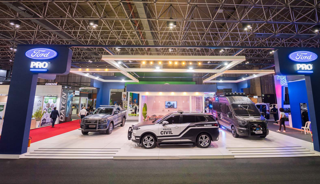 Ford Pro exibe Ranger, Transit e Territory especiais na LAAD 2025