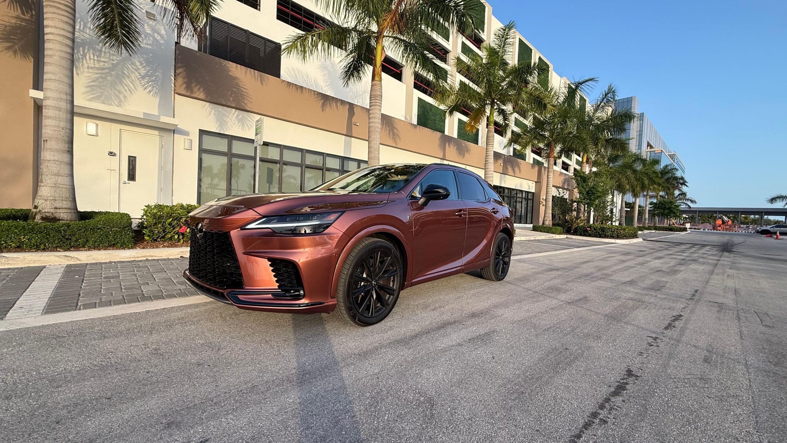 Lexus no Brasil: o luxo silencioso que surpreende
