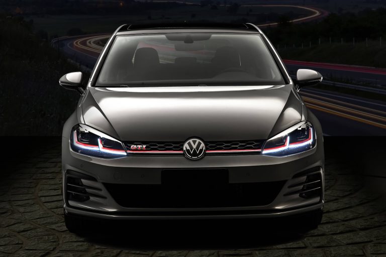 Volks apresenta o novo Golf com novidades no preço e mais potência