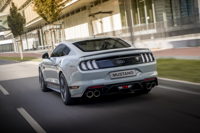 Ford apresenta o novo esportivo Mustang Mach 1 com aposta no design